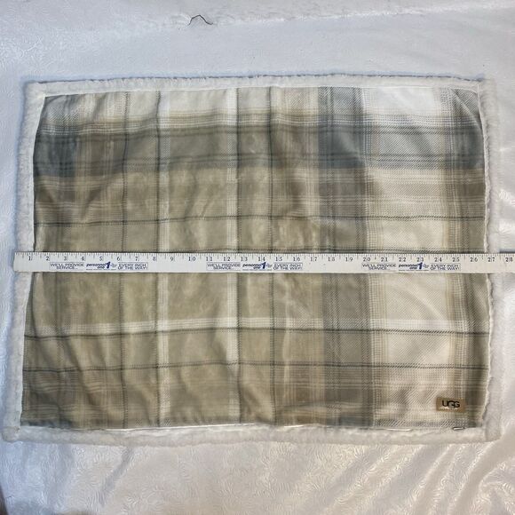 UGG Plaid Standard Pillow Cover - Picture 3 of 9